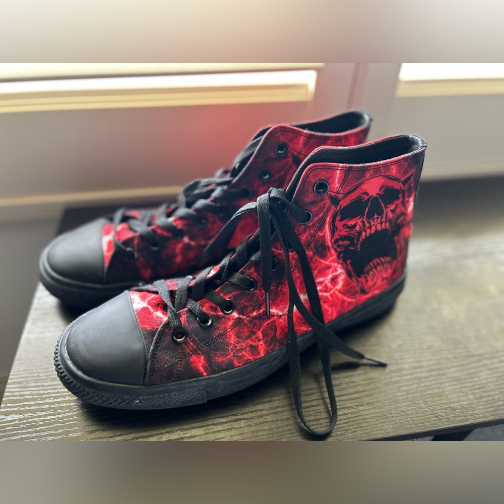 RAAD Red & Black Skull High-Top Sneakers  NWT size 9.5